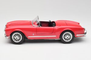 Lancia Aurelia B24 Spider Rouge Bburago 1:18 3010 Métal — image 4 sur 8