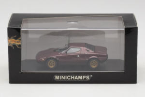 Lancia Stratos Rouge Bordeaux Minichamps 1:43 LANCIA001 Métal — image 4 sur 4