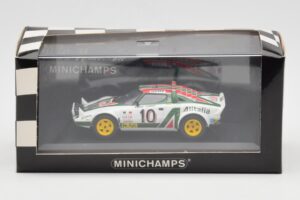 Lancia Stratos #10 Team Alitalia S. Munari / S. Maiga Rally Monte Carlo 1976 Minichamps 1:43 430761210 Métal — image 4 sur 4