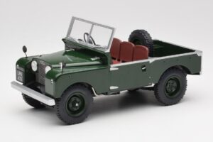 Land Rover 88 Series 1 Open Top Vert Foncé MCG 1:18 MCG18367 Métal
