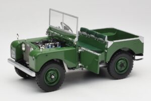 Land Rover 88 Series I Bronze Green Minichamps 1:18 150168906 Métal — image 2 sur 8