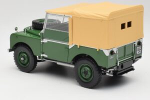 Land Rover 88 Series I Bronze Green Minichamps 1:18 150168906 Métal — image 7 sur 8