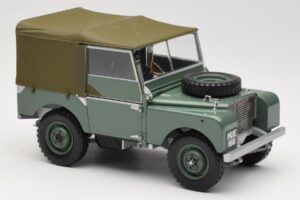 Land Rover 88 Series I Vert Minichamps 1:18 150168900 Métal — image 6 sur 8