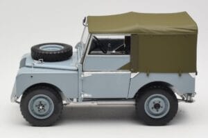 Land Rover 88 Series I Gris Minichamps 1:18 150168904 Métal — image 4 sur 8