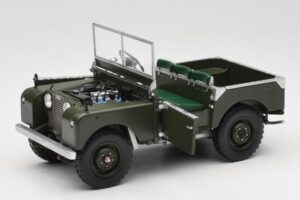 Land Rover 88 Series I Matt Green Minichamps 1:18 150168909 Métal — image 2 sur 8