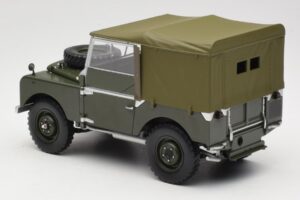 Land Rover 88 Series I Matt Green Minichamps 1:18 150168909 Métal — image 7 sur 8