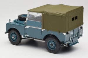 Land Rover 88 Series I Bleu Clair Minichamps 1:18 150168907 Métal — image 7 sur 8