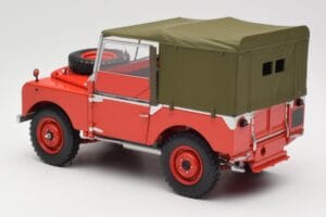 Land Rover 88 Series I Rouge Minichamps 1:18 150168910 Métal — image 7 sur 8