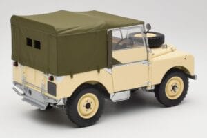 Land Rover Series I 88 Sand Beige Mat Minichamps 1:18 150168905 Métal — image 3 sur 8