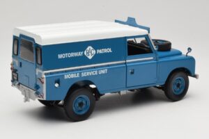 Land Rover Series III 109 Soft Top Motorway Patrol Bleu Eagles Race 1:18 4403 Métal — image 3 sur 8