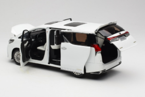 Lexus LM300h White Pearl Kyosho 1:18 08963WP Métal — image 5 sur 8