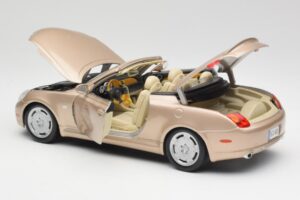 Lexus SC430 Beige Maisto 1:18 31629 Métal — image 5 sur 8