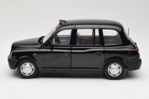 London Taxi TX1 Noir Sun Star 1:18 1120 Métal — image 4 sur 8