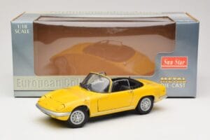 Lotus Elan S3 Cabriolet Jaune Sun Star 1:18 4052 Métal — image 6 sur 6