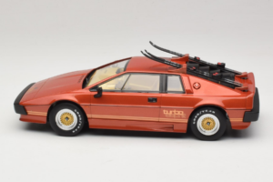 Lotus Esprit Turbo Orange 007 For Your Eyes Only KK-Scale 1:18 KKDC181192 Métal — image 3 sur 6