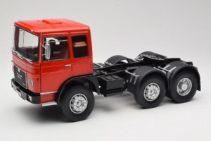 MAN 16304 F7 Rouge Road Kings 1:18 RK180053 Métal
