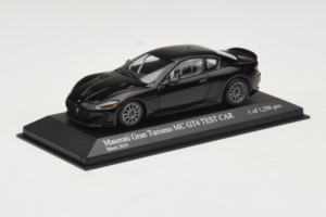 Maserati GranTurismo MC GT4 Noir Minichamps 1:43 400101202 Métal — image 2 sur 4