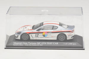 Maserati GranTurismo MC GT4 #12 Sperati / La Mazza Maserati MC 2010 Minichamps 1:43 400101212 Métal — image 4 sur 5