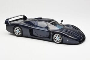Maserati MC12 Road Car Bleu Metallic AUTOart 1:18 75802 Métal — image 6 sur 8