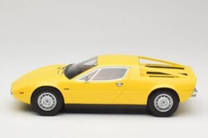 Maserati Merak Jaune Minichamps 1:18 107123760 Résine — image 3 sur 6