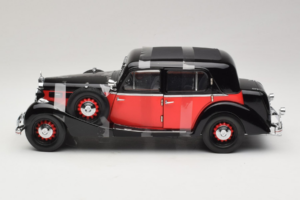 Maybach SW35 Hardtop Noir Rouge Premier Miniature 1:18 PM-38208 Métal — image 3 sur 6