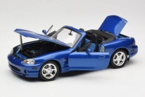Mazda MX-5 NA 10th Anniversary Blue Metallic Gate 1:18 01071 Métal — image 2 sur 8