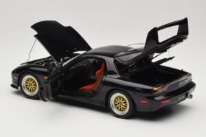 Mazda RX-7 FD Tuned Version Brilliant Black AUTOart 1:18 75968 Métal — image 5 sur 8