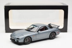 Mazda RX-7 FD Spirit R Type A Gris Metallic AUTOart 1:18 75987 Métal — image 8 sur 8
