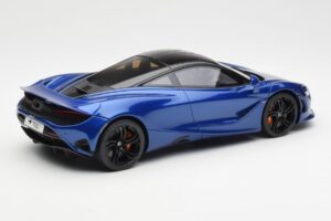 McLaren 750S Bleu GT Spirit 1:18 GT458 Résine — image 2 sur 6
