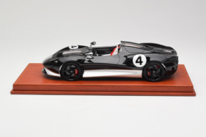 McLaren Elva Noir Argent AB Models 1:18 REMC022 Résine