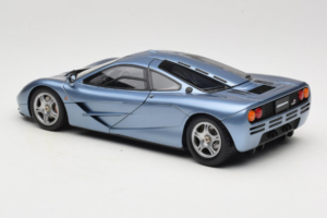 McLaren F1 Bleu LCD 1:18 LCD18014-BU Métal — image 7 sur 8