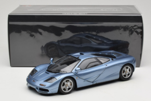 McLaren F1 Bleu LCD 1:18 LCD18014-BU Métal — image 8 sur 8