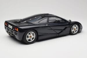 McLaren F1 Dark Blue Metallic Minichamps 1:12 530133128 Métal — image 3 sur 9