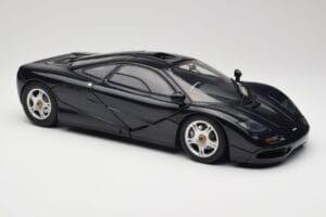 McLaren F1 Dark Blue Metallic Minichamps 1:12 530133128 Métal — image 7 sur 9