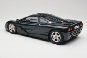 McLaren F1 Dark Green Metallic Minichamps 1:12 530133127 Métal — image 8 sur 9