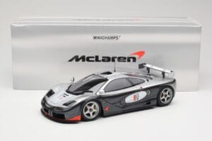 McLaren F1 GTR Adrenaline Program Minichamps 1:18 530133512 Métal — image 8 sur 8