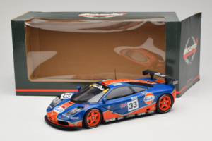 McLaren F1 GTR Gulf #33 R. Bellm / M. Weaver / J-J. Lehto 24 Hours of Le Mans 1996 UT Models 1:18 530161833 Métal — image 8 sur 8