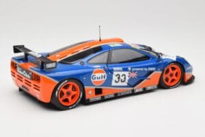 McLaren F1 GTR Gulf Racing #33 S. Bellm / A. Weaver / J. Lehto 24 Hours of Le Mans 1996 Minichamps 1:18 530133633 Métal — image 3 sur 8