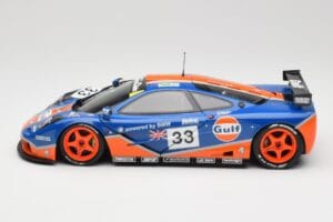 McLaren F1 GTR Gulf Racing #33 S. Bellm / A. Weaver / J. Lehto 24 Hours of Le Mans 1996 Minichamps 1:18 530133633 Métal — image 4 sur 8
