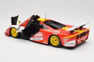 McLaren F1 GTR Gulf Team Davidoff #40 D. O'Rourke / G. Sugden / J. Auberlein 24 Hours of Le Mans 1998 Minichamps 1:18 5301338 — image 5 sur 8