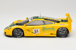 McLaren F1 GTR #51 Mach One Racing Le Mans 1995 UT Models 1:18 530151851 Métal — image 4 sur 8
