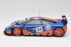 McLaren F1 GTR #34 Gulf Racing 1996 UT Models 1:18 39621 Métal — image 4 sur 8