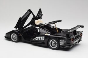 McLaren F1 GTR #41 T. Büscher / R. Gounon 1997 UT Models 1:18 26011 Métal — image 5 sur 8