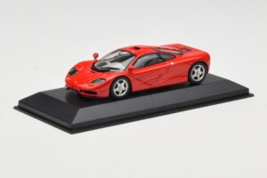 McLaren F1 Rouge Minichamps 1:43 433133438 Métal — image 2 sur 4