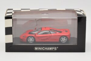 McLaren F1 Rouge Minichamps 1:43 433133438 Métal — image 4 sur 4