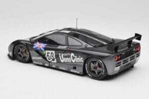 McLaren F1 GTR #59 Ueno Clinic Y. Dalmas / J.J. Lehto / M. Sekiya 24 Hours of Le Mans Winner 1995 Minichamps 1:18 530133559 M — image 7 sur 8