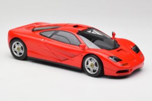 McLaren F1 Magma Rouge Minichamps 1:18 530133422 Métal — image 6 sur 8
