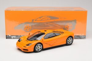 McLaren F1 Orange Minichamps 1:18 530133421 Métal — image 8 sur 8
