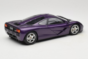 McLaren F1 Violet LCD 1:18 LCD18014-PU Métal — image 3 sur 8