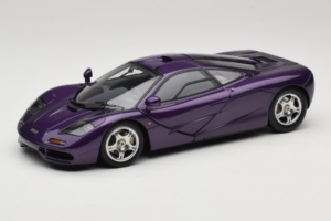 McLaren F1 Violet LCD 1:18 LCD18014-PU Métal